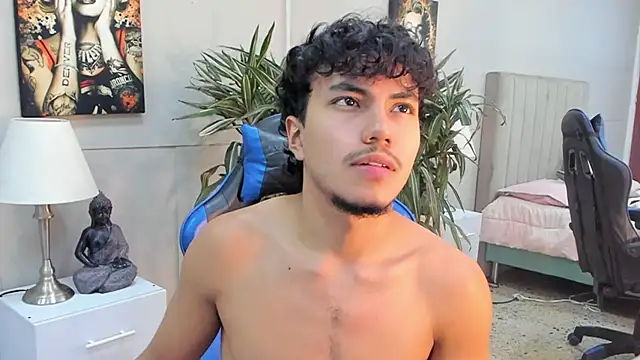 kai_storn Pertunjukan Webcam