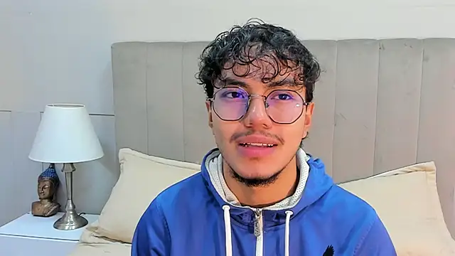 Webkamerová show kai_storn