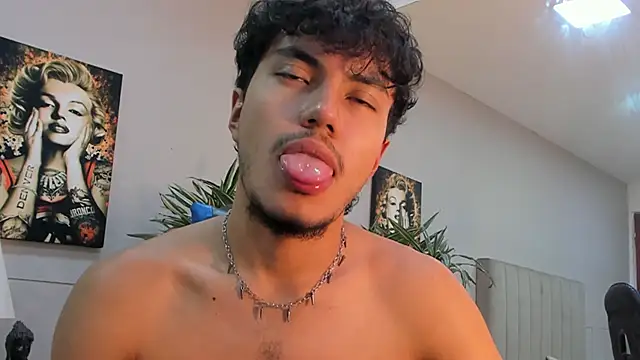 kai_storn Adlı Modelin Web Kamerası Şovu