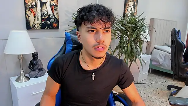 kai_storn's Webcam Show