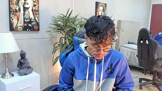 Webkamerová show kai_storn