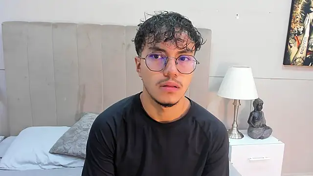 kai_storn 在線直播表演