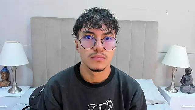 Webkamerová show kai_storn