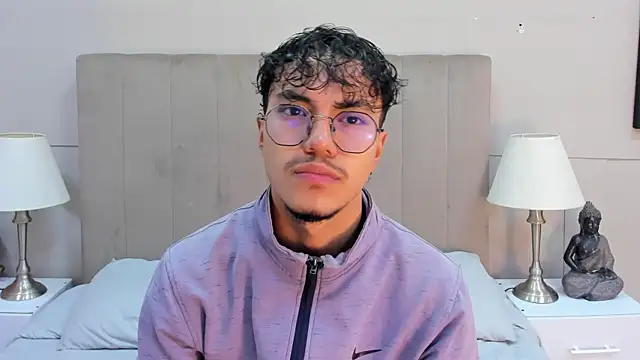 kai_storn's Webcam Show