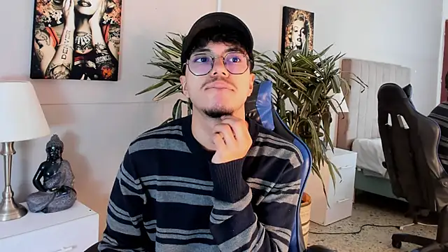 kai_storn Pertunjukan Webcam