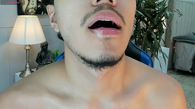 kai_storn ওয়েবক্যাম শো