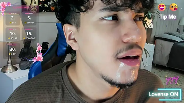 Živý XXX chat kai_storn