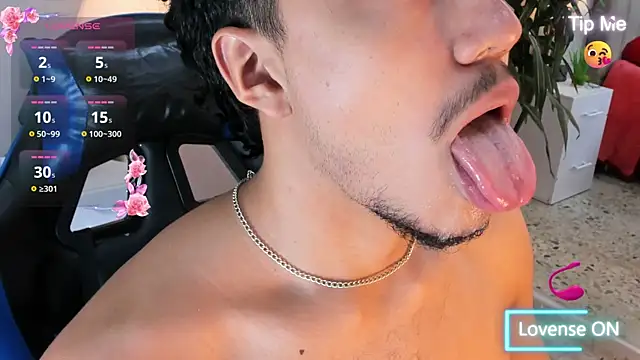 kai_storn Show in webcam