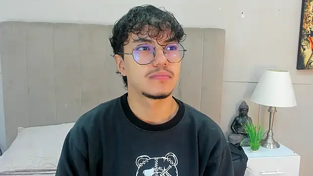 kai_storn 在線直播表演