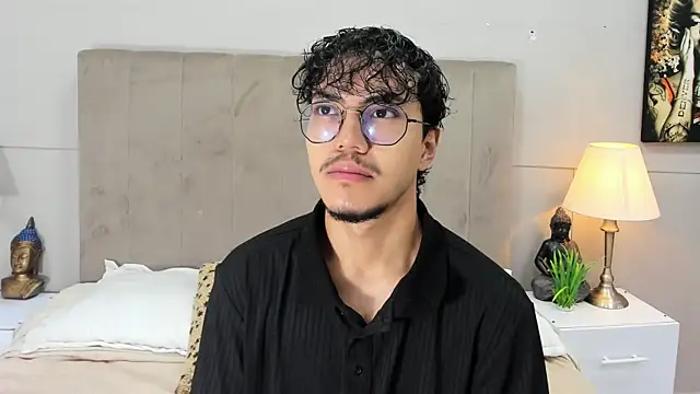 kai_storn Adlı Modelin Web Kamerası Şovu