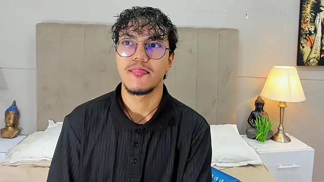 kai_storn Show Webcam