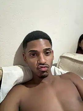 Show de pretin19cm1 na webcam