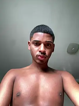 pretin19cm1 Webcam-Show