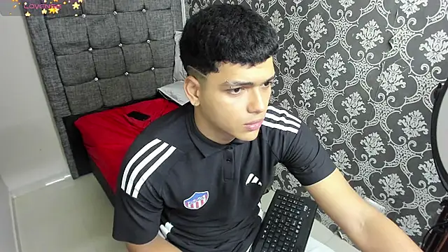 Keinner_BigDick Шоу с уебкамера
