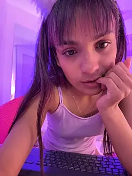 Kitty_madness' Live XXX Chat