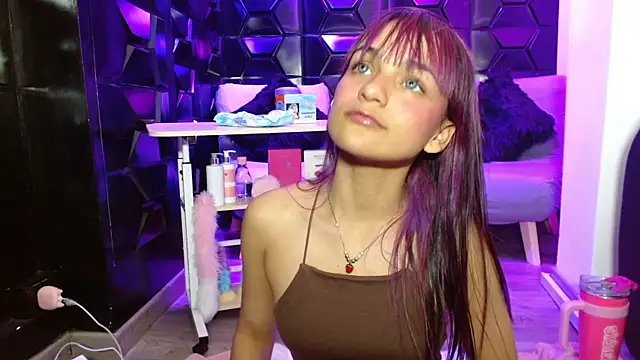 Kitty_madness live XXX chat