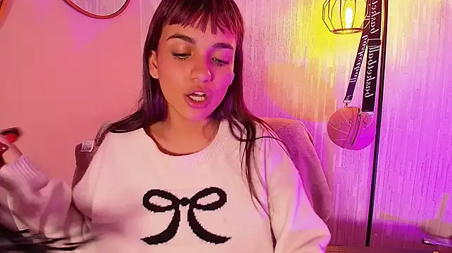 Kitty_madness Adlı Modelin Canlı XXX Sohbeti
