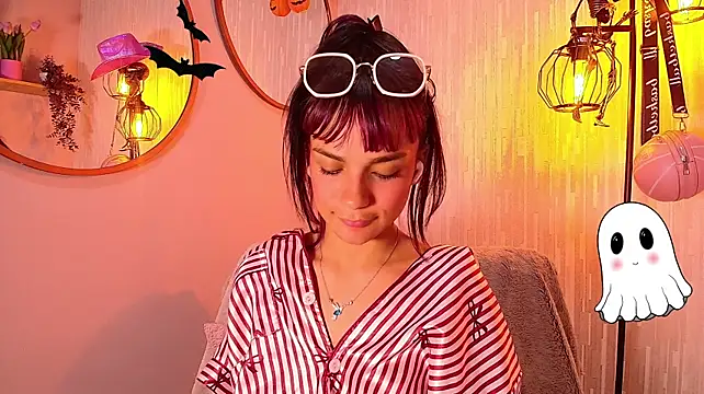 Kitty_madness' Webcam Show
