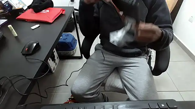 Show de negro23cmdot na webcam