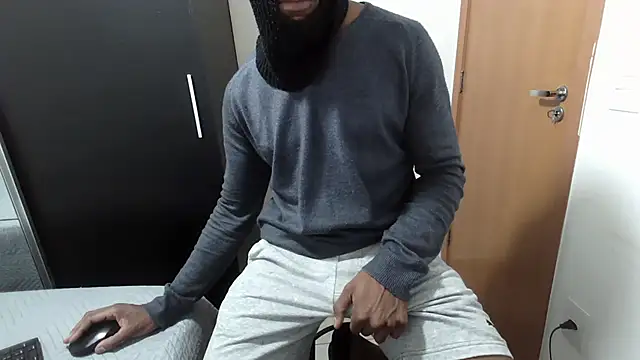 Show de webcam de negro23cmdot