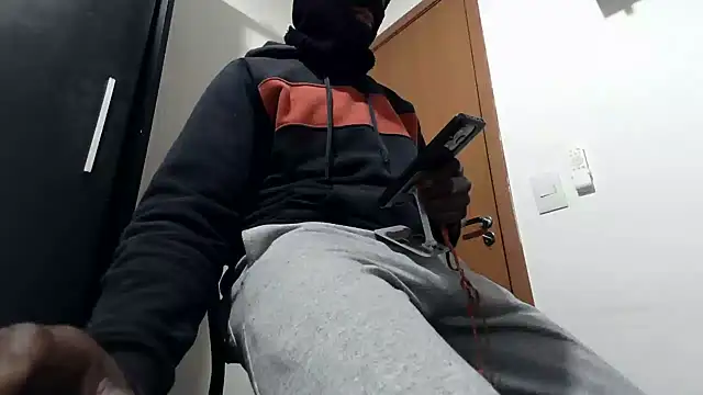 Show de negro23cmdot na webcam