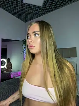 MonicaWesttn Webbikameraesitys