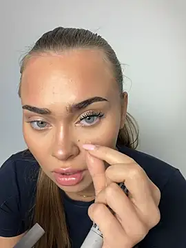 MonicaWestt Live XXX-Chat