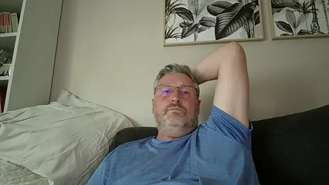 doudou310 webcam show