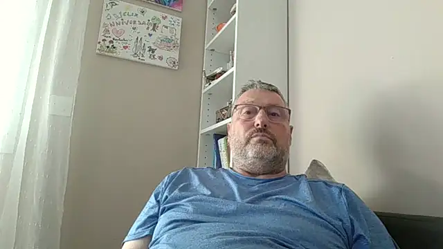doudou310 webkamerás műsora