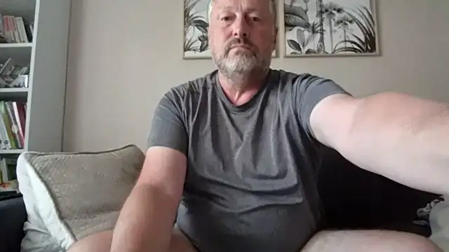 doudou310 Webcam show