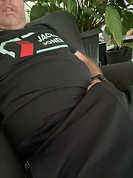 Booster45 webcam show