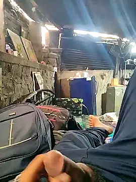 crazyxy12 Show in webcam