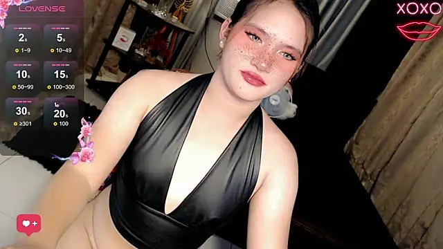 IsabellaXoXo69 网络视讯表演