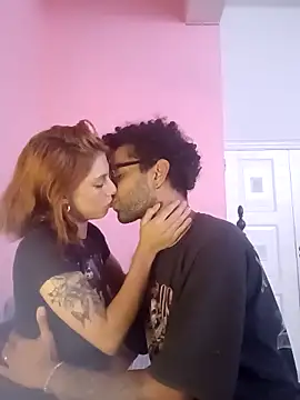 casal_atrevido Show Webcam