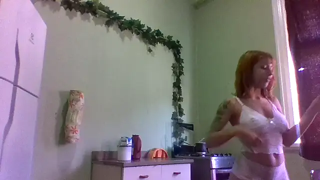 Chat +18 de Garota_atrevida ao vivo