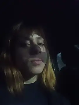 Czat XXX na żywo – Garota_atrevida