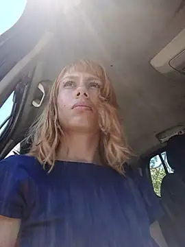 Pokazy przed kamerką – Garota_atrevida
