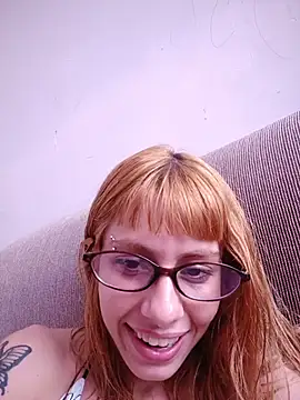 Show de Garota_atrevida na webcam