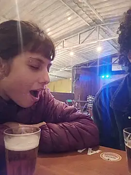 Garota_atrevida Adlı Modelin Web Kamerası Şovu