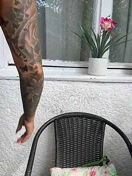 Chat +18 de xXBigPeachBunnyxXx ao vivo