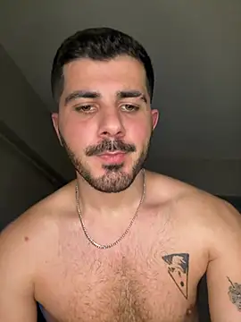 Kissbiceps Webcam Show