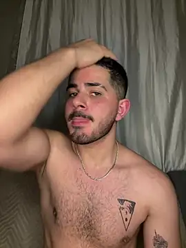 عرض كام Kissbiceps