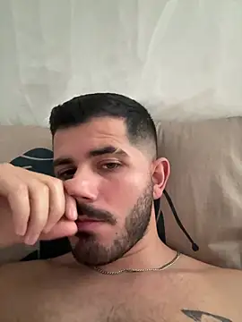 Kissbiceps Webcam Show