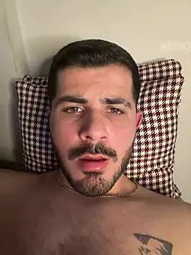 Kissbiceps Webcam-Show