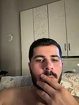 عرض كام Kissbiceps