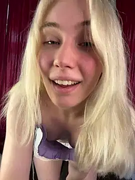 LovelyMiu 网络视讯表演
