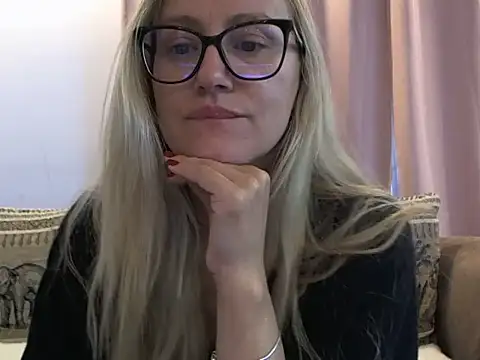 Nataly_Rosy: онлайн-секс-чат