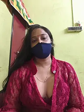 kashish_bhabhi Adlı Modelin Canlı XXX Sohbeti