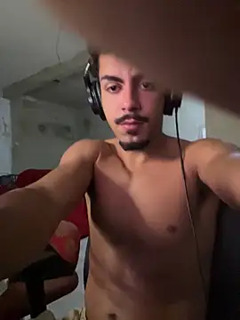 عرض كام menoquarenta