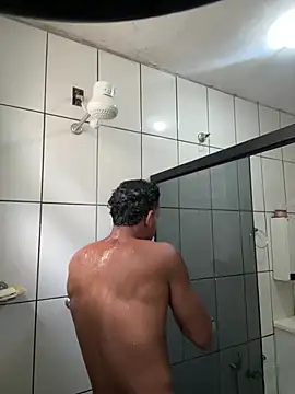 menoquarenta webcam show